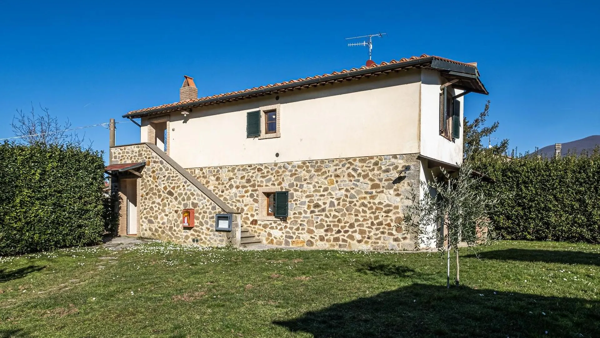 Edera Villa Arcidosso